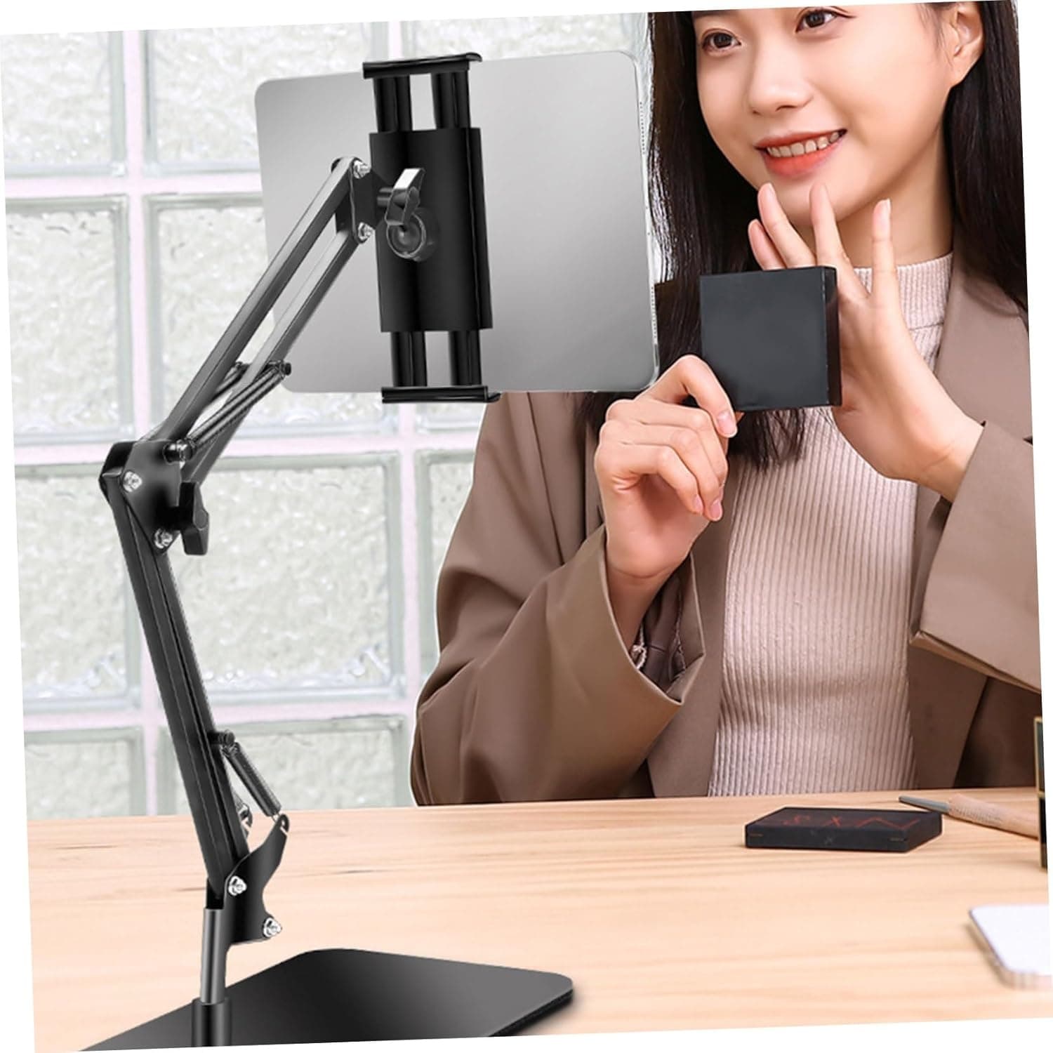 Adjustable Rotating Cellphone And Tablet Holder Stand For Desk 360° Rotation Mobile Phone Mount