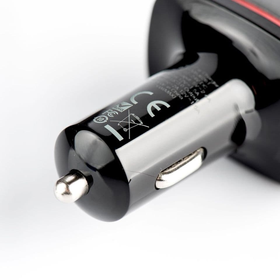 Budi 18W 2 USB 1 PD Ports Car Charger view 2