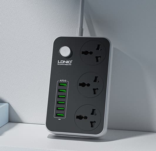 LDNIO SC3604 3 AC Outlets Universal Power Strip Multiplug