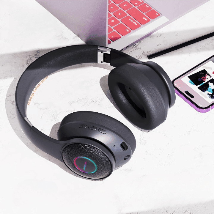 Moxom MX WL57 Commander Wireless Bluetooth Headphone Music And Gaming view 2