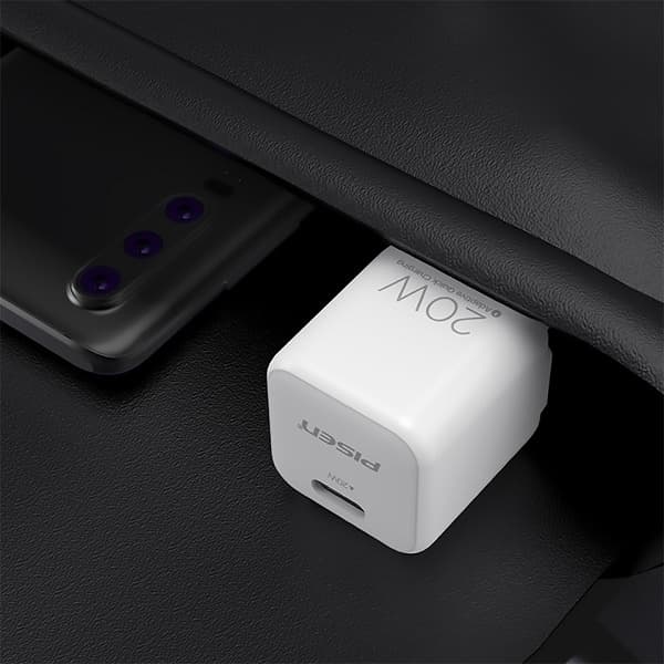 Pisen KPD201 20W PD Fast Charging Wall Adapter view 4