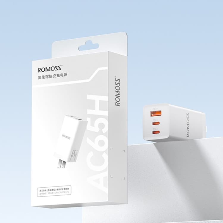 ROMOSS AC65H 65W GaN Fast Charger Foldable USB & Type-C Multifunctional Adapter view 5