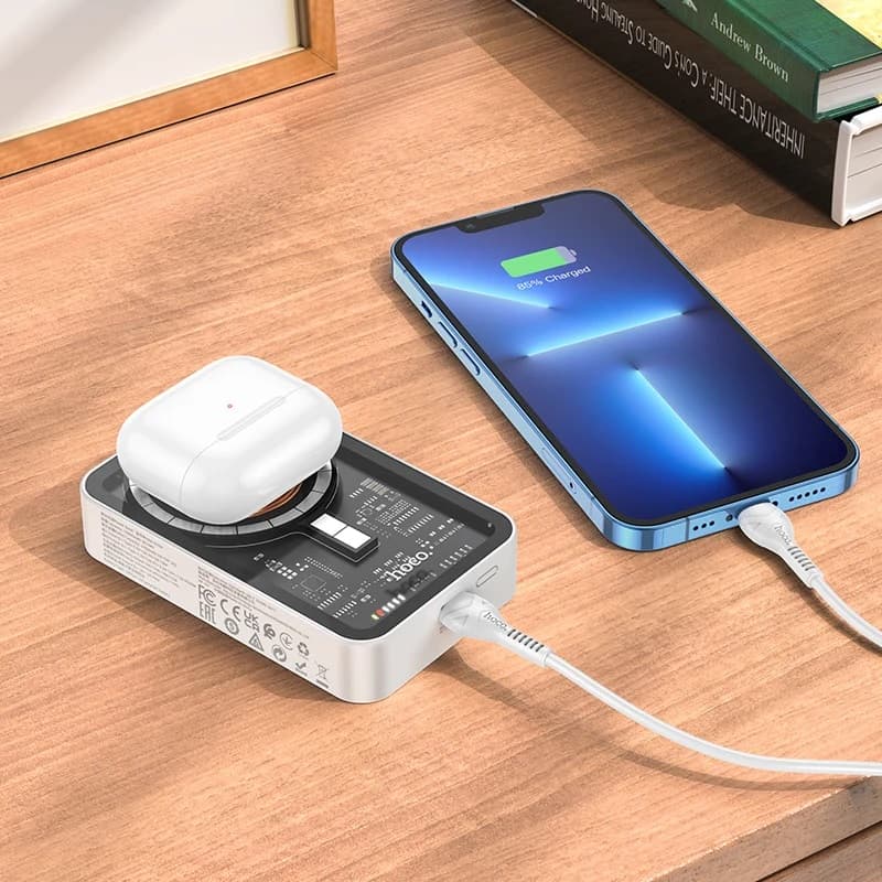 Hoco Q10A 10000 MAH Transparent Discovery Edition MagSafe Magnetic Fast Charging Power Bank — image 2