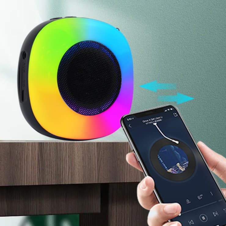 KISONLI S17 Bluetooth 5.0 Colorful Light RGB Portable Speaker — image 2