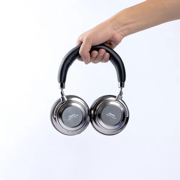 Remax RB980HB Wireless ANC Headphones – 800mAh Battery 70H Playtime — image 3